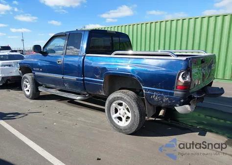 2001 Dodge Ram 1500 St from USA, damaged, VIN 3B7HF13Z41G761063